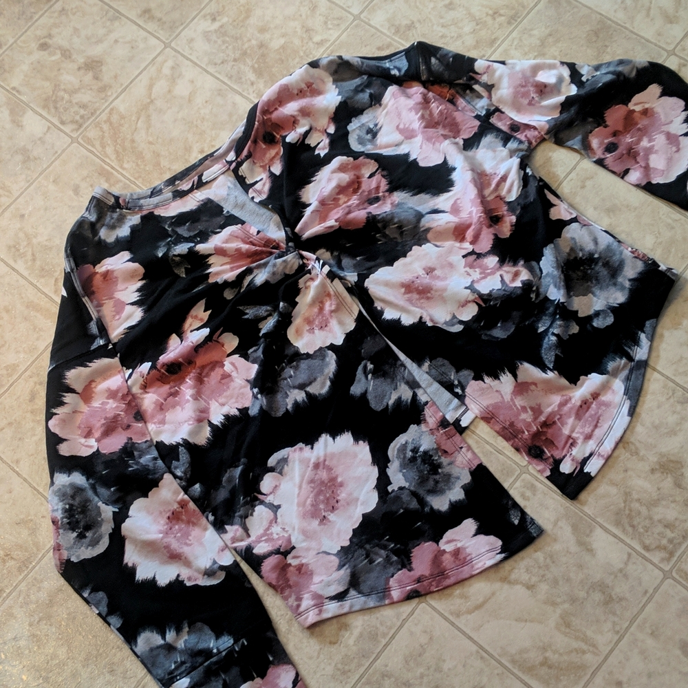 Old Navy active top
